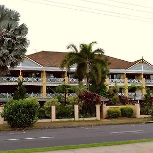 Waterfront Terraces Cairns